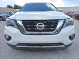 Used 2018 Nissan Pathfinder Platinum image 2