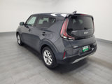 Used 2023 Kia Soul LX w/ LX Technology Package image 5
