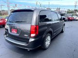 Used 2016 Dodge Grand Caravan American Value Package w/ UConnect Hands-Free Group image 4