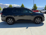 Used 2025 Honda Pilot Sport image 2