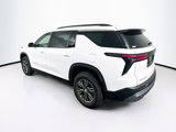 Used 2024 Chevrolet Traverse LT image 5