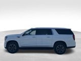 New 2025 GMC Yukon XL Elevation image 5