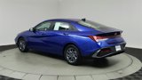 Used 2024 Hyundai Elantra SEL image 5