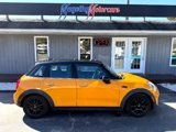 Used 2016 MINI Cooper 4-Door Hardtop w/ Wired Package image 2