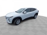 New 2025 Chevrolet Trax LS w/ LS Convenience Package image 4