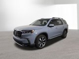 Used 2025 Honda Pilot Touring image 2