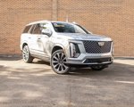 Used 2025 Cadillac Escalade Premium Luxury image 5