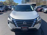 Used 2025 Nissan Rogue SV image 3