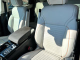 Used 2018 Land Rover Discovery HSE image 6