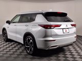 New 2025 Mitsubishi Outlander SEL image 5