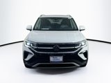 Used 2023 Volkswagen Taos SEL image 2