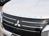 New 2025 Mitsubishi Outlander SE image 3