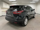 Used 2022 Nissan Rogue Sport S image 5