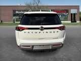 New 2025 Nissan Pathfinder Platinum image 4