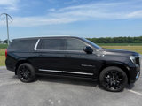 Used 2022 GMC Yukon XL Denali image 5