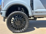 Used 2025 Ford F450 Platinum w/ FX4 Off-Road Package image 5