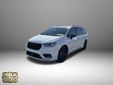 New 2024 Chrysler Pacifica Limited w/ S Appearance Package image 3