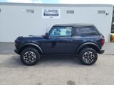 Used 2021 Ford Bronco Black Diamond image 2