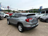 Used 2024 GMC Terrain SLE image 4