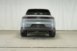 Used 2024 Porsche Cayenne image 4