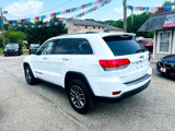 Used 2017 Jeep Grand Cherokee Limited image 3