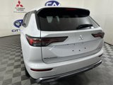 New 2025 Mitsubishi Outlander SE image 5