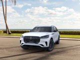 New 2025 Lincoln Aviator Reserve w/ Luxury Package image 2