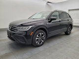 Used 2022 Volkswagen Tiguan S image 2