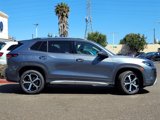 New 2025 Volkswagen Tiguan SE image 2