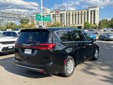 New 2026 Chrysler Pacifica Select image 2