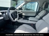 Used 2025 Lincoln Navigator L Reserve image 3