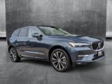 Used 2022 Volvo XC60 B5 Momentum w/ Advanced Package image 3