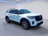 Certified 2025 Ford Explorer ST-Line image 2