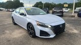Used 2024 Nissan Altima 2.5 SR image 3