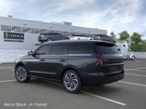 New 2025 Lincoln Navigator Reserve image 4
