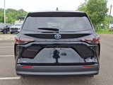 Certified 2024 Toyota Sienna XLE image 5