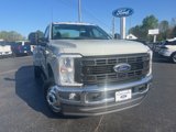 New 2025 Ford F350 4x4 Regular Cab DRW Super Duty image 3