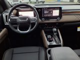 New 2025 GMC Canyon Denali image 3