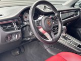 Used 2021 Porsche Macan S image 4