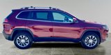Used 2019 Jeep Cherokee Latitude Plus w/ Cold Weather Group image 4
