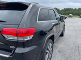 Used 2017 Jeep Grand Cherokee Overland w/ Jeep Active Safety Group image 3