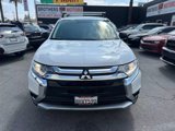 Used 2018 Mitsubishi Outlander ES image 4