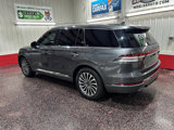 Used 2020 Lincoln Aviator Reserve w/ Equipment Group 201A image 6