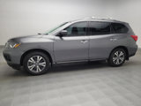 Used 2020 Nissan Pathfinder S image 2