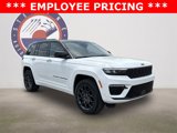 New 2025 Jeep Grand Cherokee Summit image 1