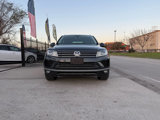 Used 2015 Volkswagen Touareg TDI image 5