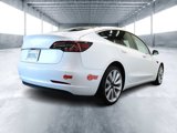 Used 2019 Tesla Model 3 Standard Range Plus image 3