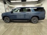 New 2025 Chevrolet Suburban High Country image 2