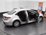 Used 2024 Toyota Corolla LE image 6