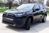 Used 2022 Toyota RAV4 LE image 3